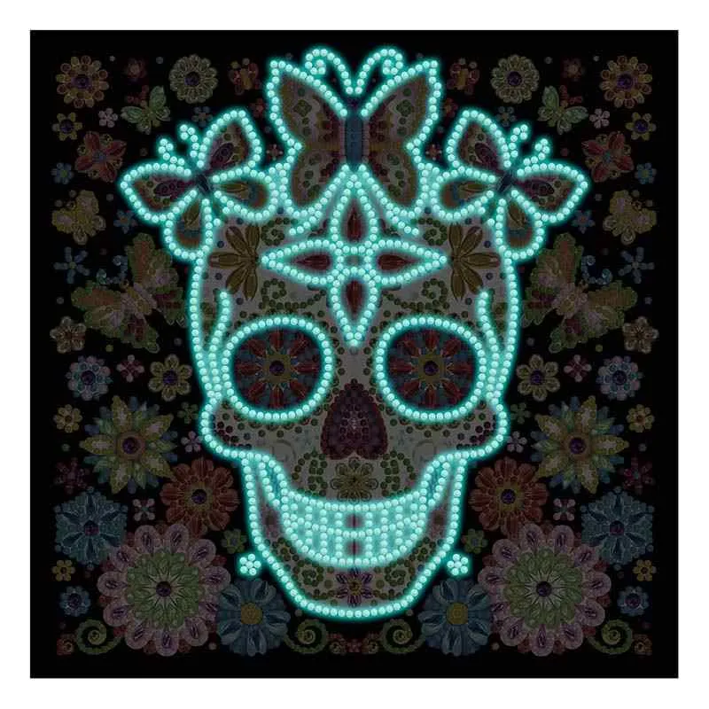 Skull & Butterfly - Glow-in-the-Dark Diamond Painting 1 67007 Paint by numbers Diamond Painting webp 1 DIY paintings - Paint by numbers - Diamond Painting