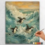 Baby Pinguïn Spelend op de Golven