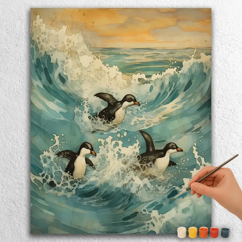 Baby Pinguïn Spelend op de Golven